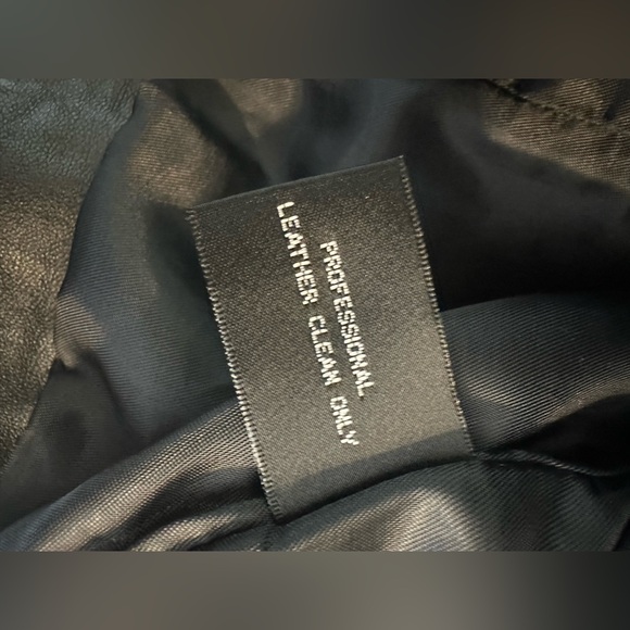 FINITY STUDIO Black Soft Leather Jacket Moto Motorcycle Classic Closet Staple - Picture 9 of 10